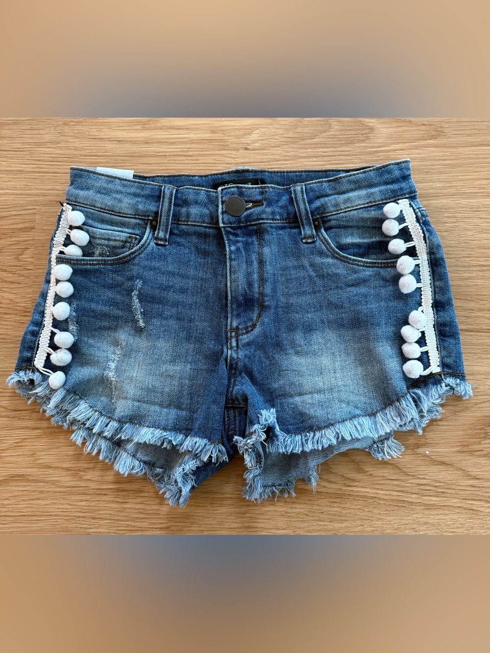 STS Blue Women's 25 Blue Denim Cut-Off Shorts Pom-Pom Trim